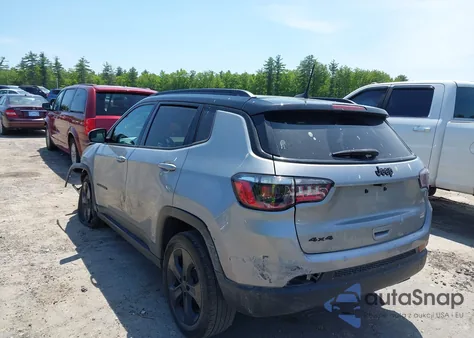 2021 Jeep Compass Altitude 4X4 из США, поврежденный, VIN 3C4NJDBBXMT547228